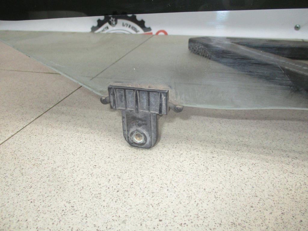 Стекло двери задней левой, 1000 рублей, Пермь