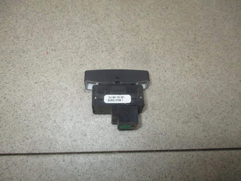 Кнопка центрального замка, 500 рублей, Пермь