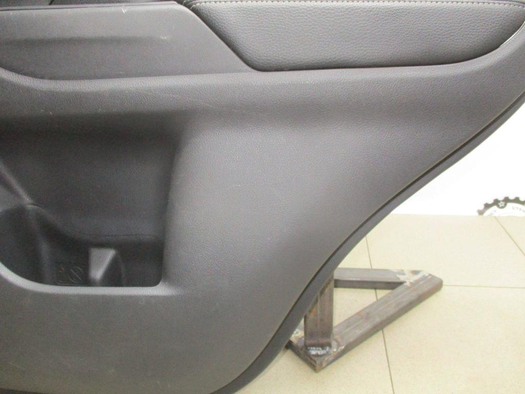 Обшивка двери задней правой, 4000 рублей, Пермь