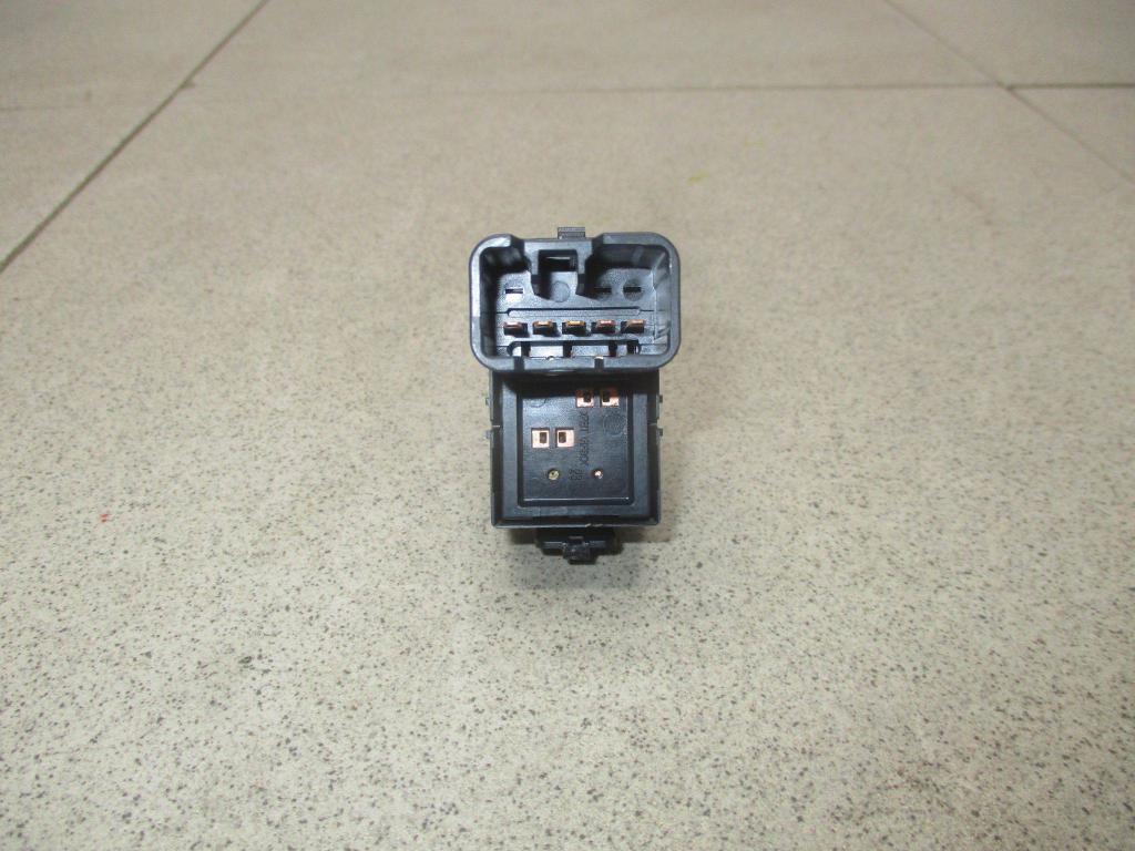 Кнопка стеклоподъемника, 700 рублей, Пермь