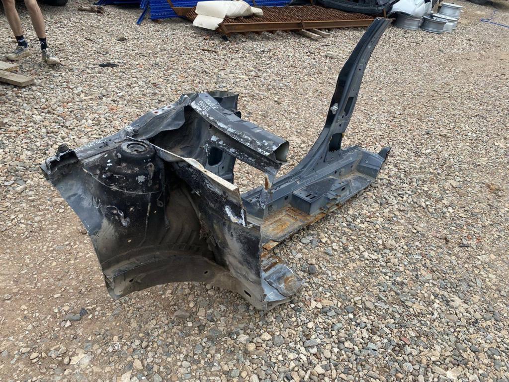 Порог со стойкой правый, 5000 рублей, Пермь