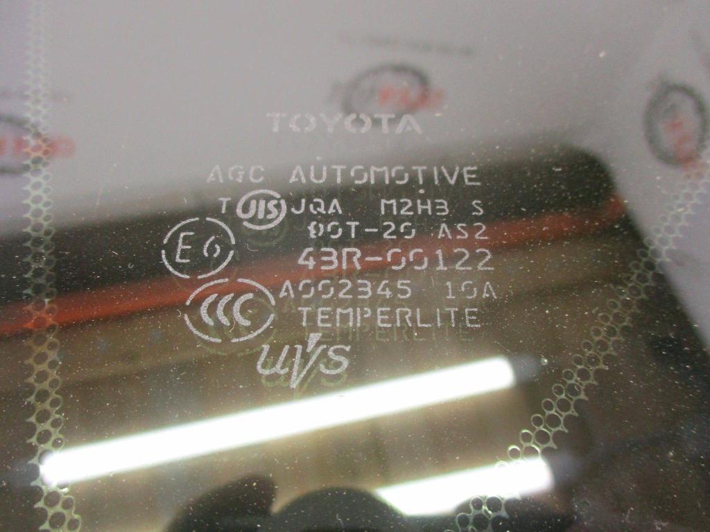 Стекло кузовное глухое левое, 2000 рублей, Пермь