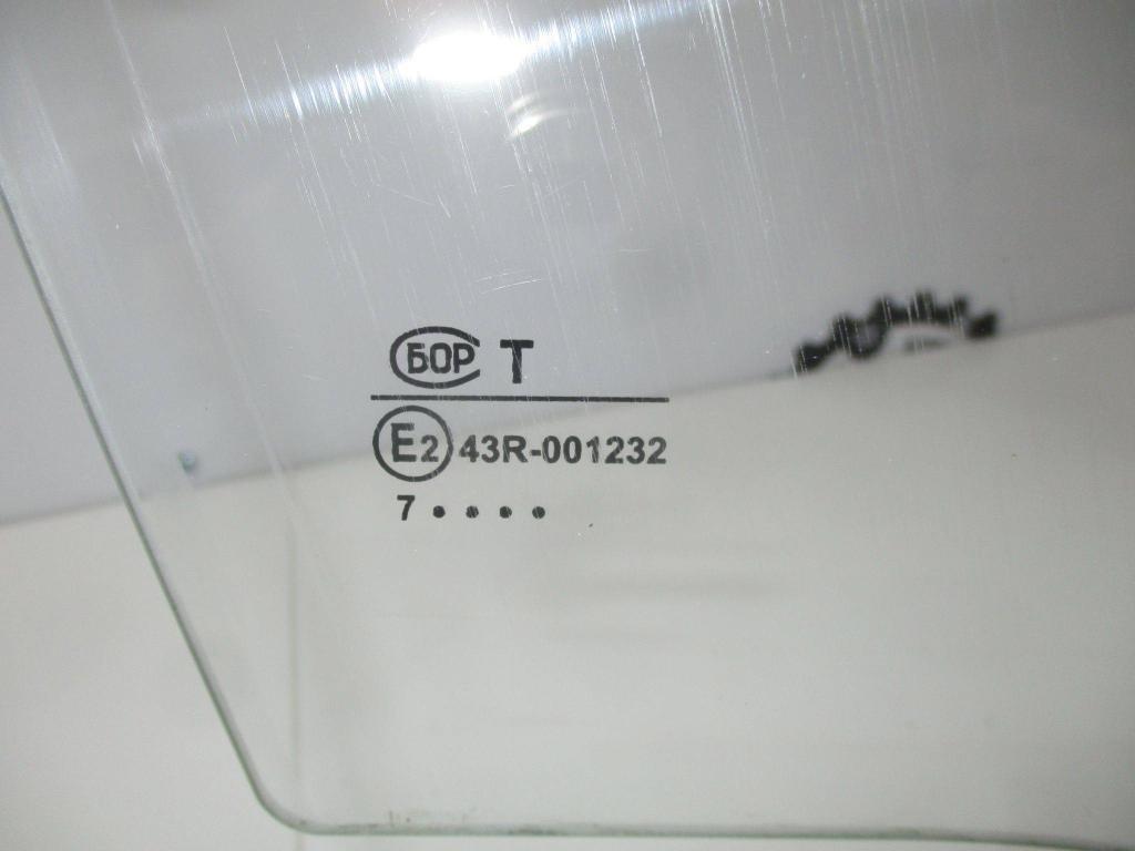 Стекло двери передней правой, 500 рублей, Пермь