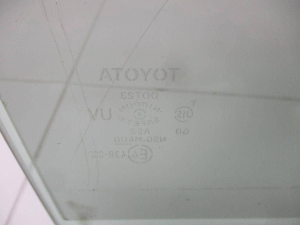 Стекло двери задней правой, 1000 рублей, Пермь