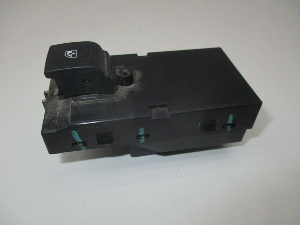 Кнопка стеклоподъемника, 500 рублей, Пермь