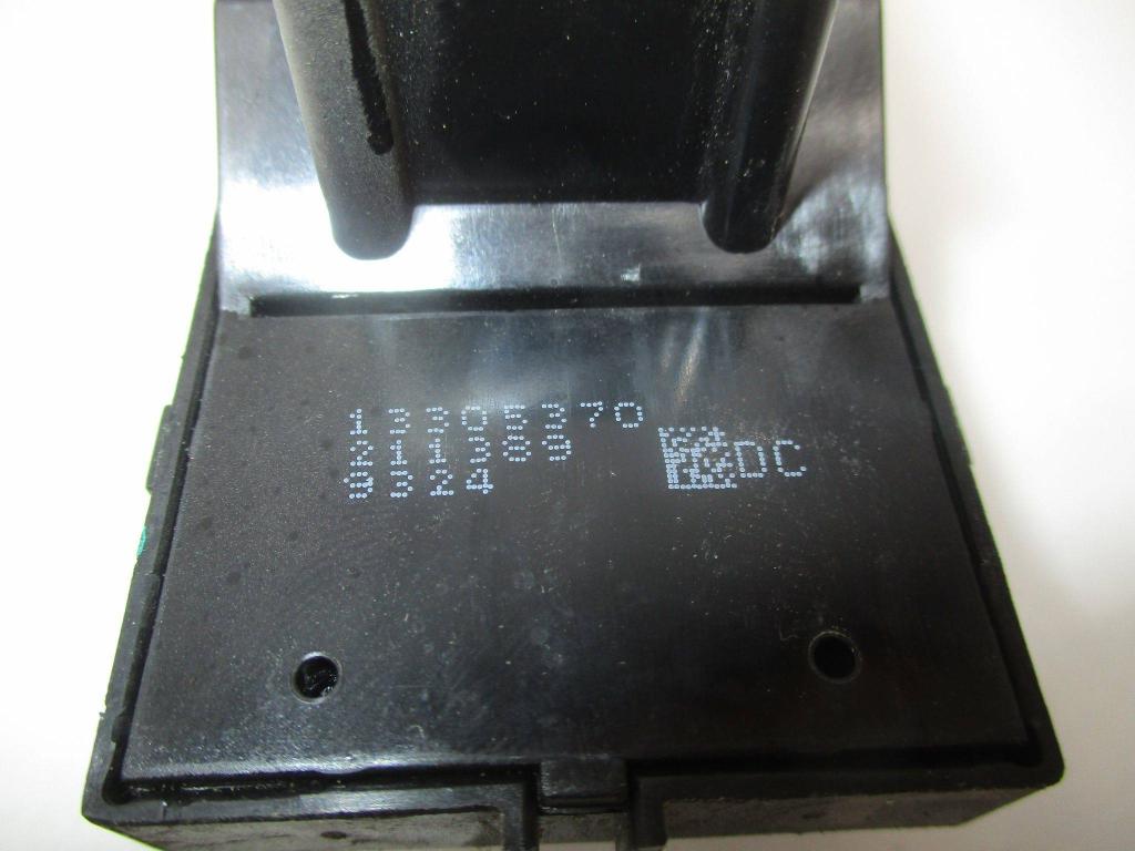 Кнопка стеклоподъемника, 500 рублей, Пермь