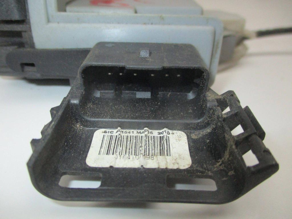 Замок двери задней правой, 800 рублей, Пермь