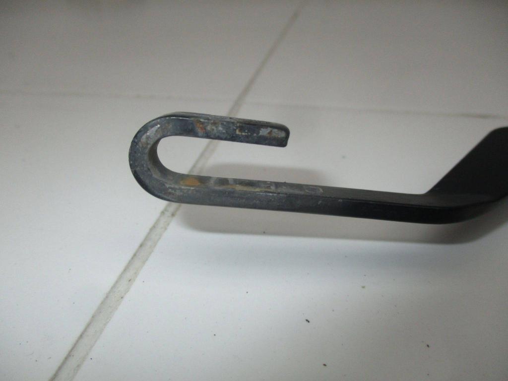 Поводок стеклоочистителя передний левый, 3000 рублей, Пермь