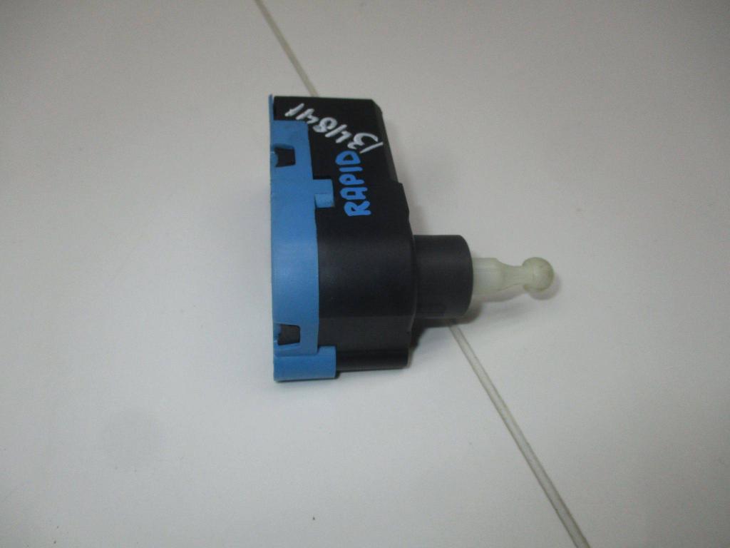 Моторчик корректора фары, 1500 рублей, Пермь