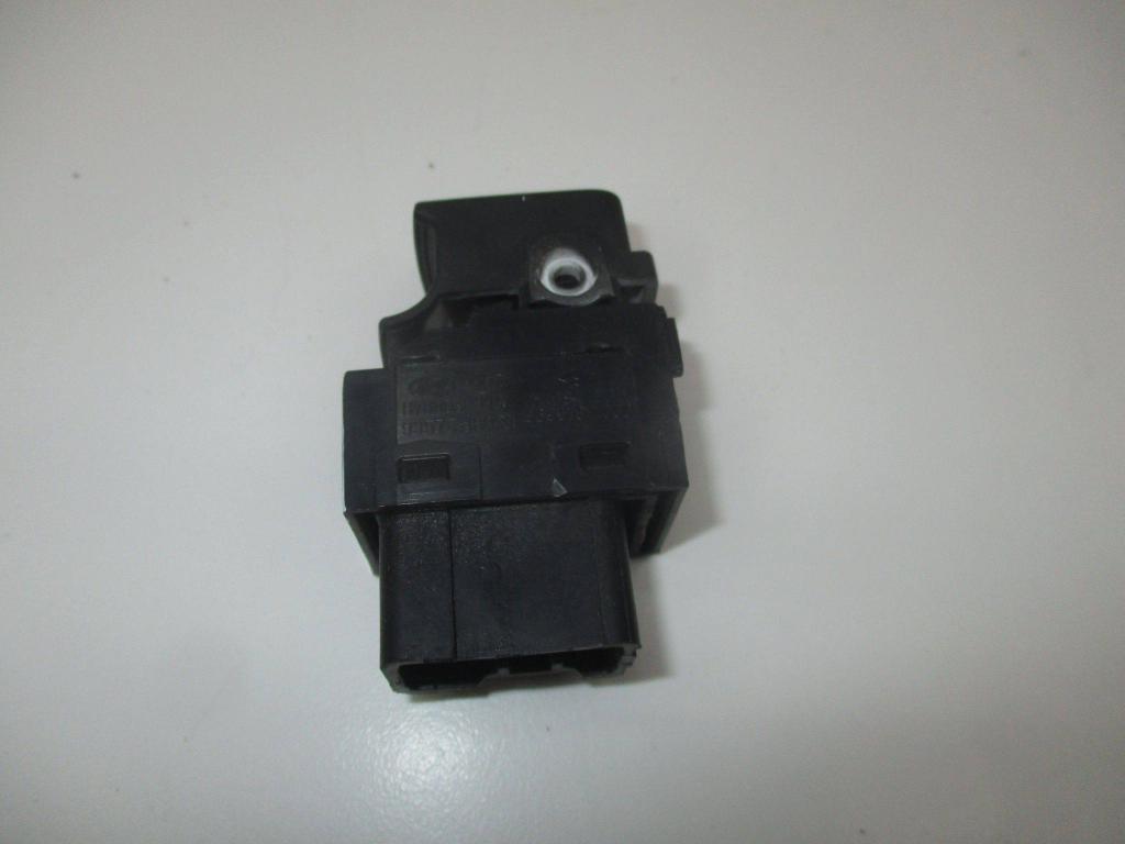 Кнопка стеклоподъемника, 800 рублей, Пермь