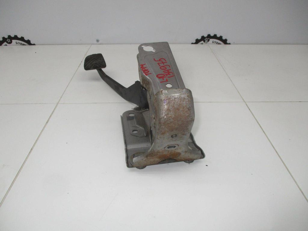 Педаль тормоза, 500 рублей, Пермь