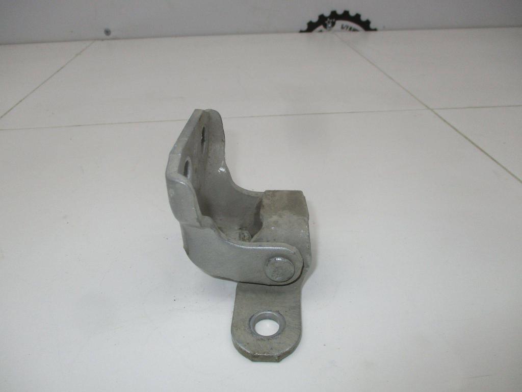 Петля двери передней правой нижняя, 500 рублей, Пермь