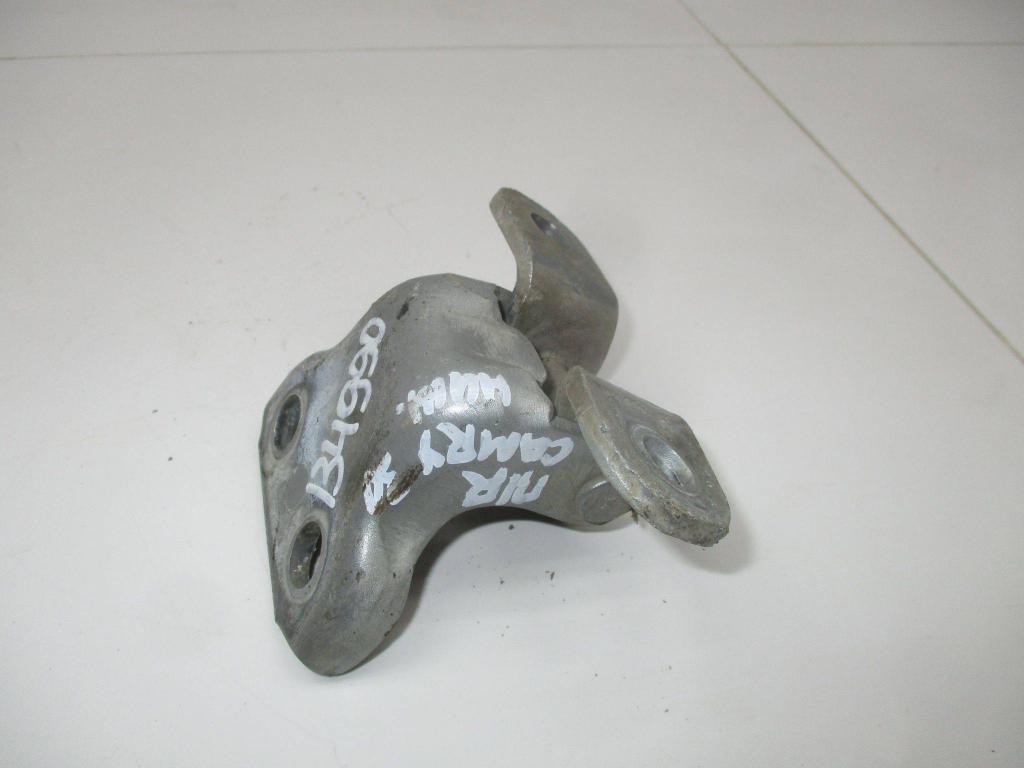 Петля двери передней правой нижняя, 500 рублей, Пермь