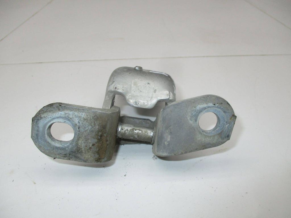 Петля двери передней правой верхняя, 500 рублей, Пермь