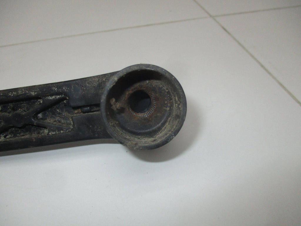 Поводок стеклоочистителя передний правый, 1000 рублей, Пермь