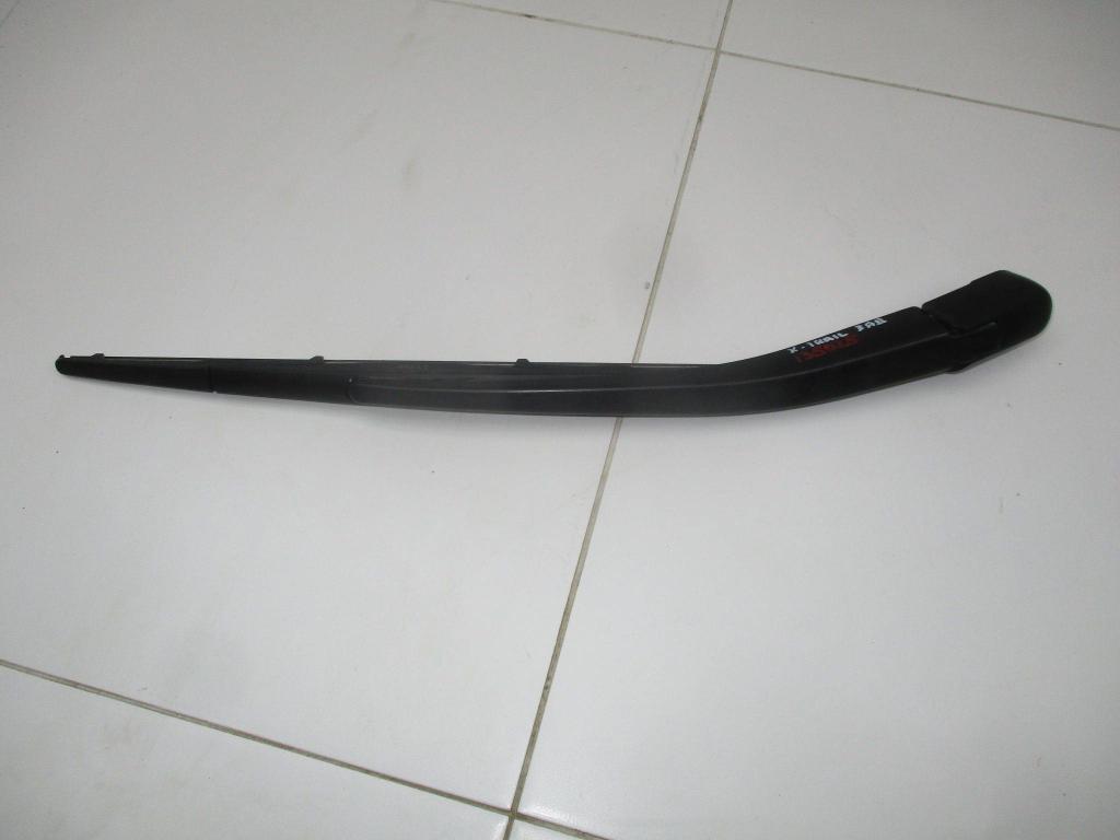 Поводок стеклоочистителя заднего, 2000 рублей, Пермь