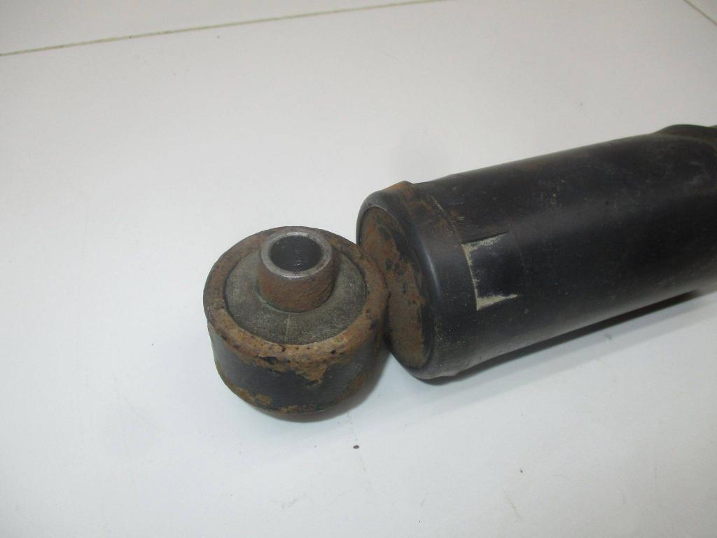 Амортизатор задний, 800 рублей, Пермь