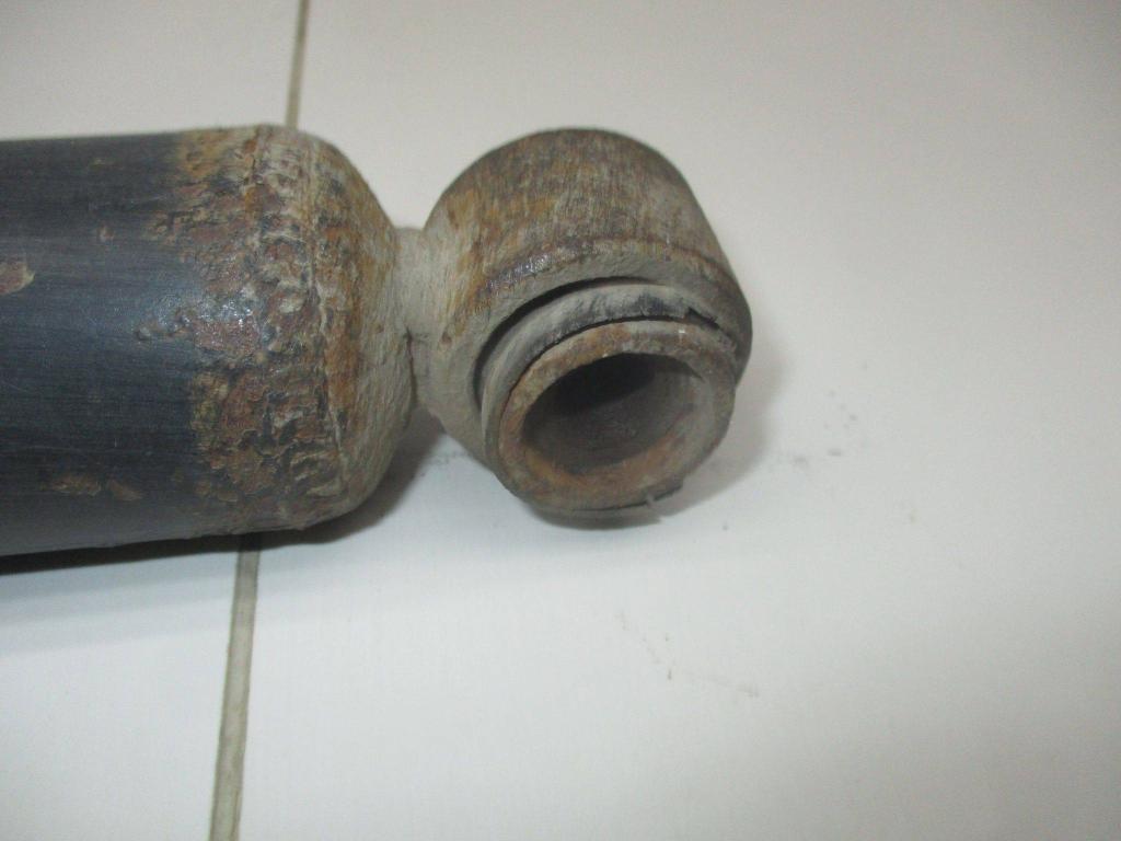 Амортизатор задний, 800 рублей, Пермь