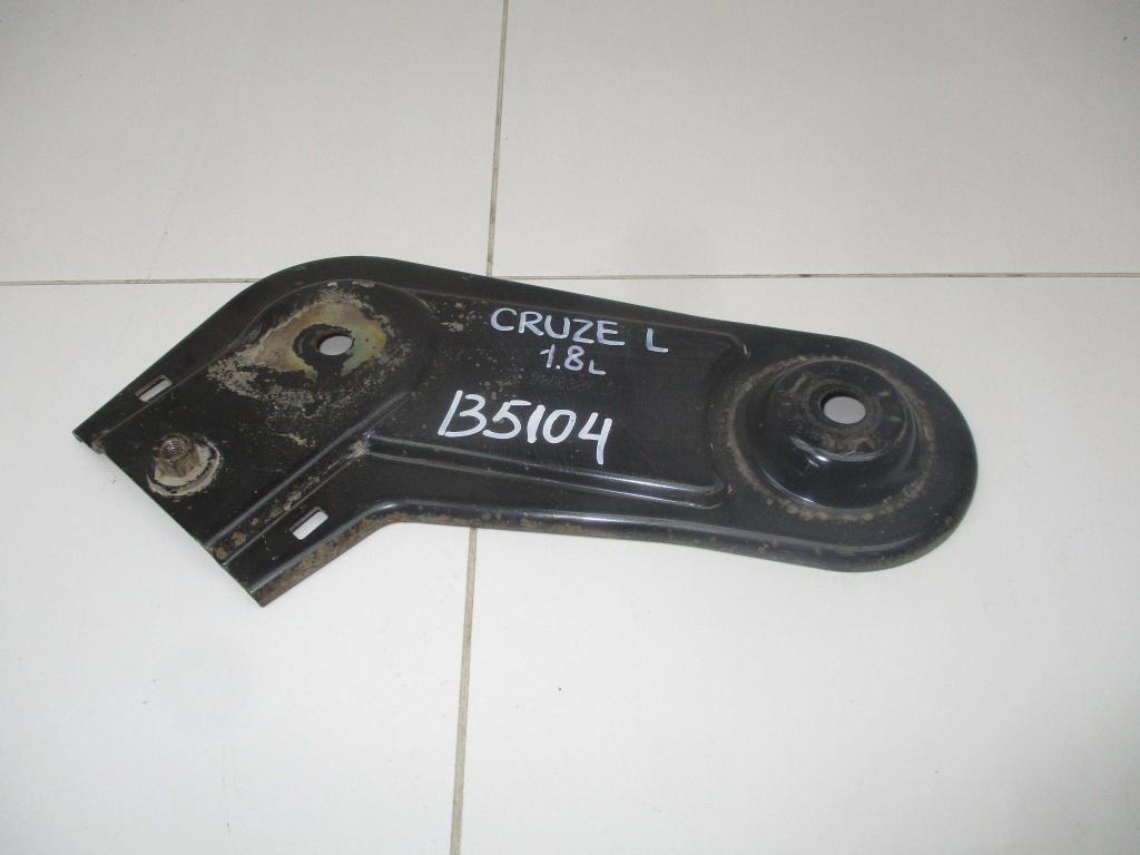 Кронштейн крепления переднего стабилизатора, 500 рублей, Пермь