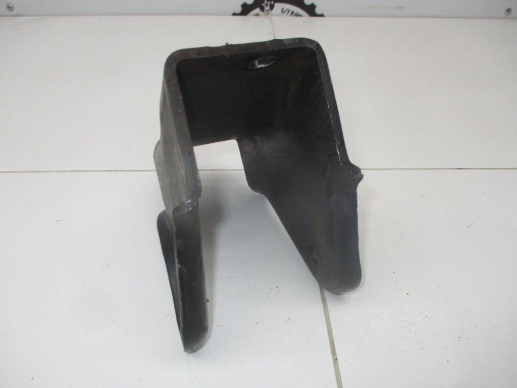 Кронштейн КПП, 500 рублей, Пермь