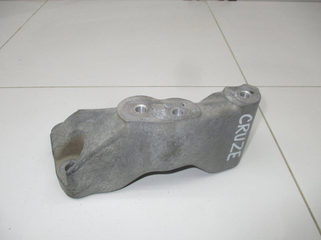 Кронштейн КПП левый, 500 рублей, Пермь