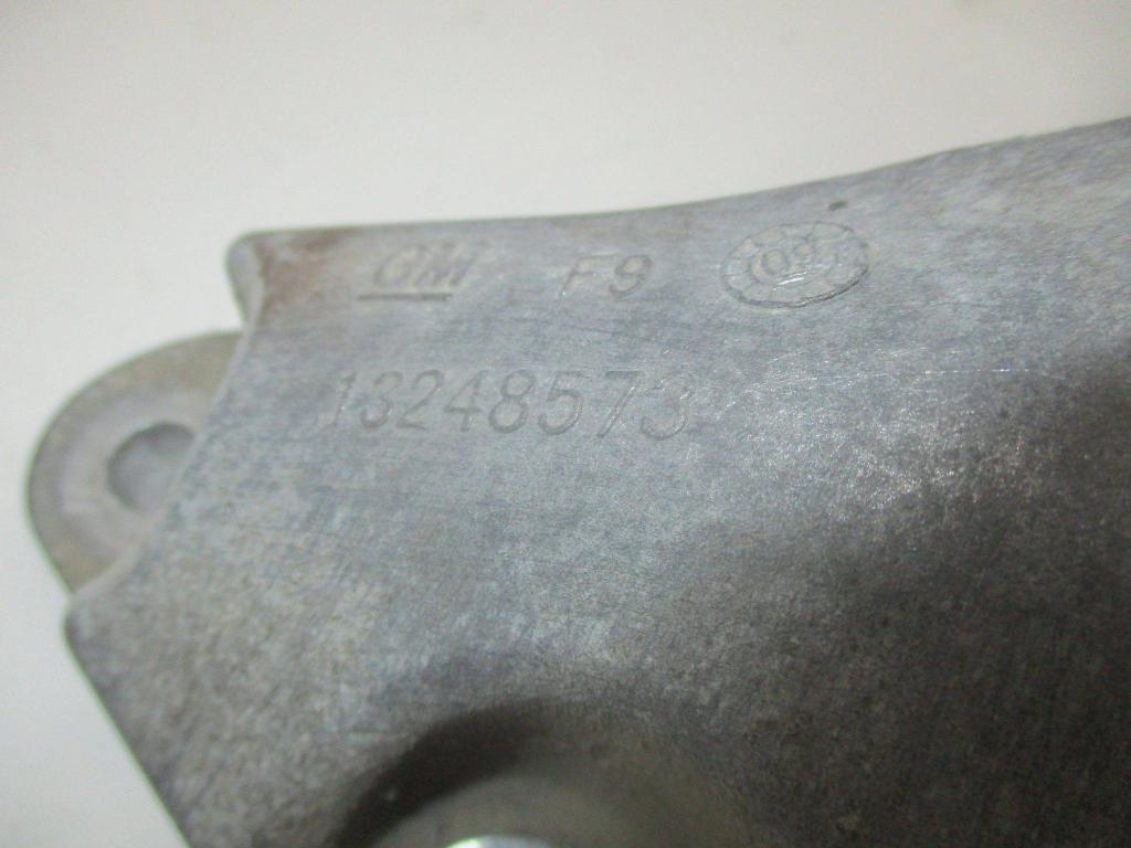 Кронштейн КПП левый, 500 рублей, Пермь