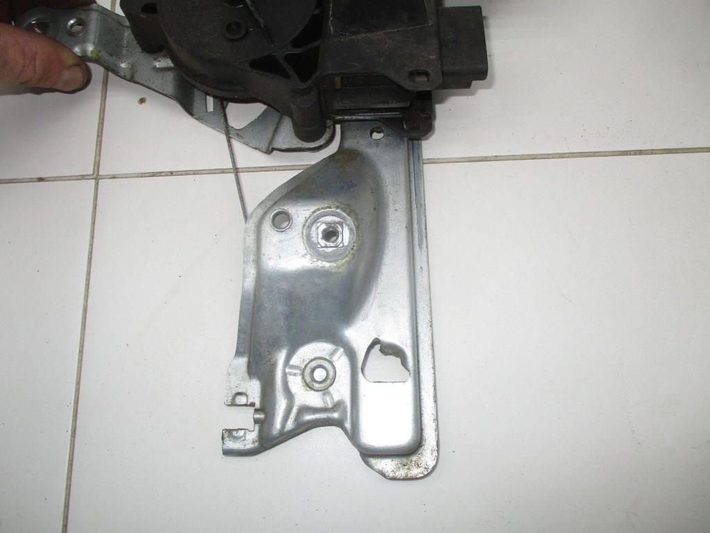 Стеклоподъемник задний правый, 1000 рублей, Пермь