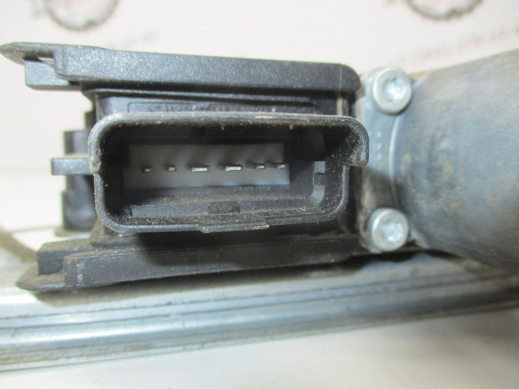 Стеклоподъемник задний правый, 1000 рублей, Пермь