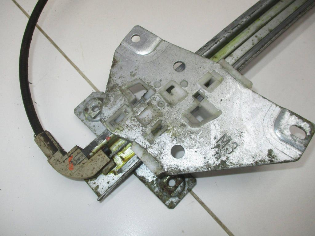 Стеклоподъемник механический задний левый, 500 рублей, Пермь