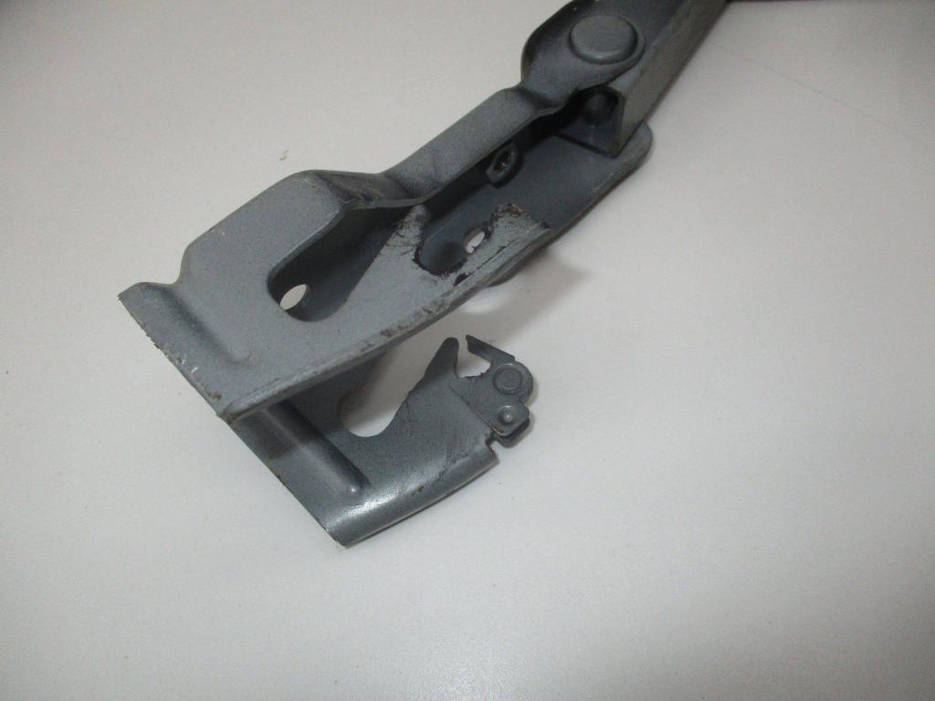 Петля крышки багажника, 800 рублей, Пермь