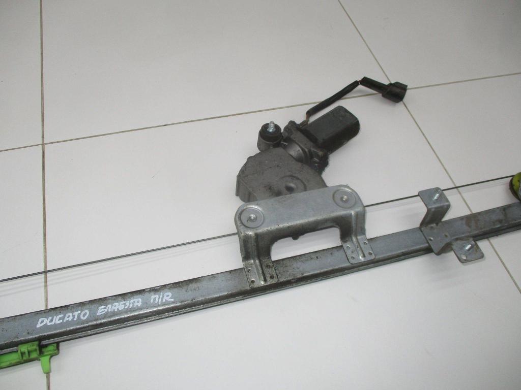 Стеклоподъемник передний правый, 4000 рублей, Пермь