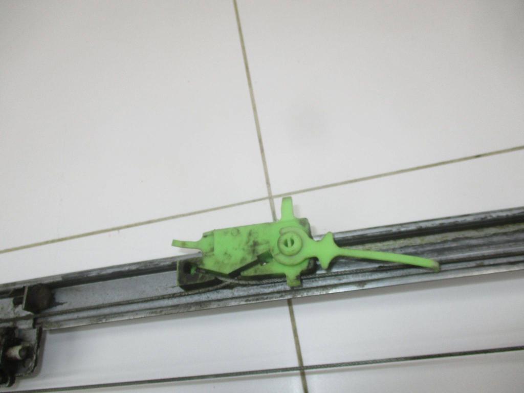 Стеклоподъемник передний правый, 4000 рублей, Пермь