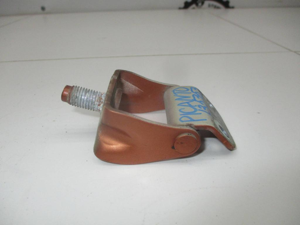 Петля двери багажника, 500 рублей, Пермь