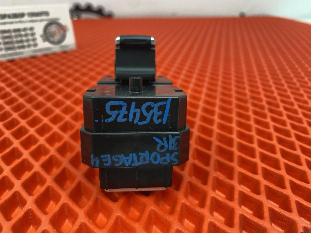 Кнопка стеклоподъемника, 1000 рублей, Пермь