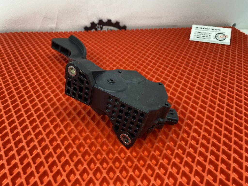 Педаль газа, 2500 рублей, Пермь