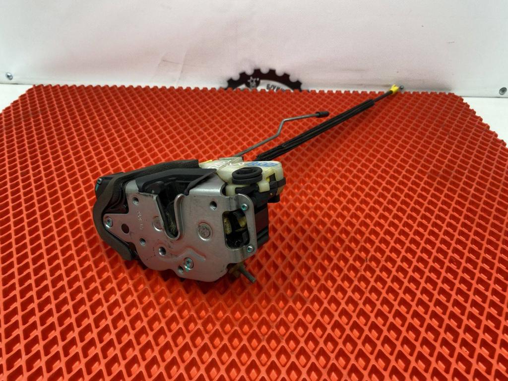 Замок двери задней левой, 1000 рублей, Пермь