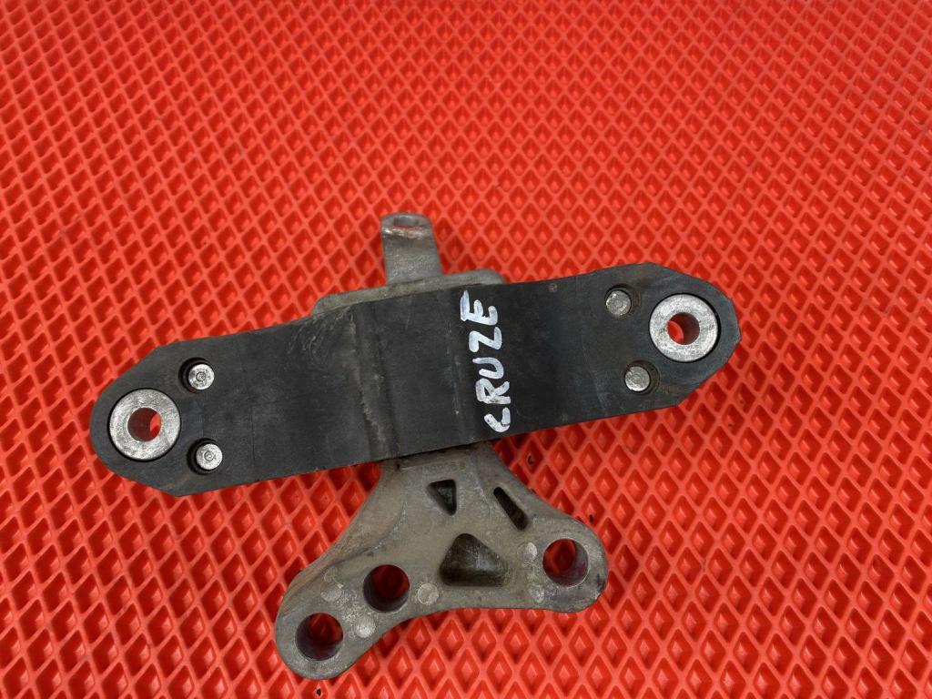 Опора двигателя правая, 3500 рублей, Пермь