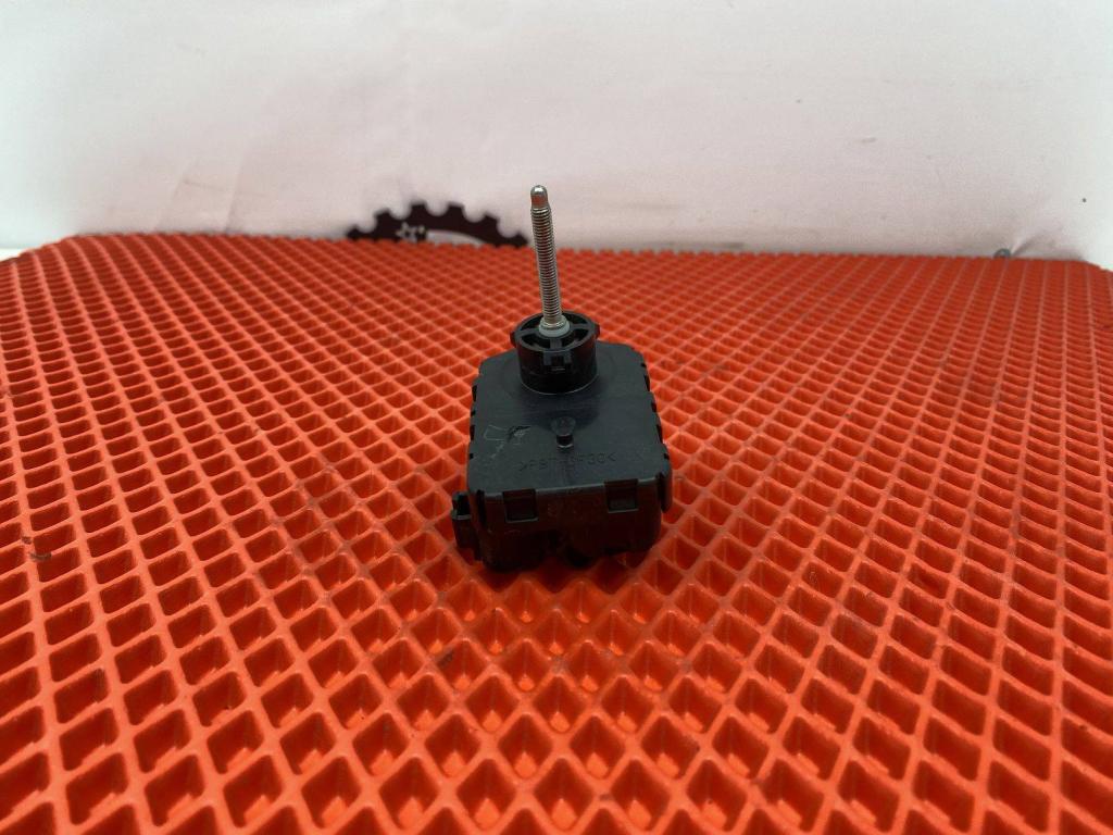 Моторчик корректора фары, 1600 рублей, Пермь