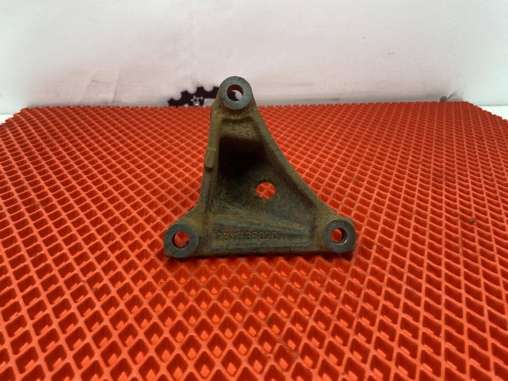 Кронштейн двигателя, 1200 рублей, Пермь