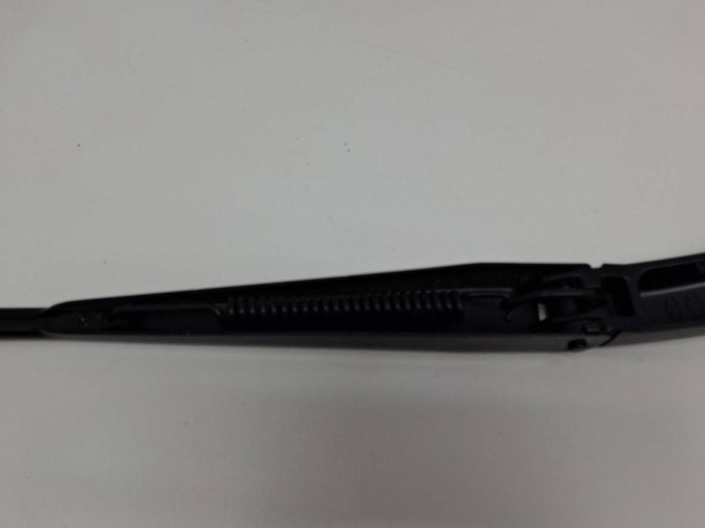 Поводок стеклоочистителя передний левый, 3000 рублей, Пермь