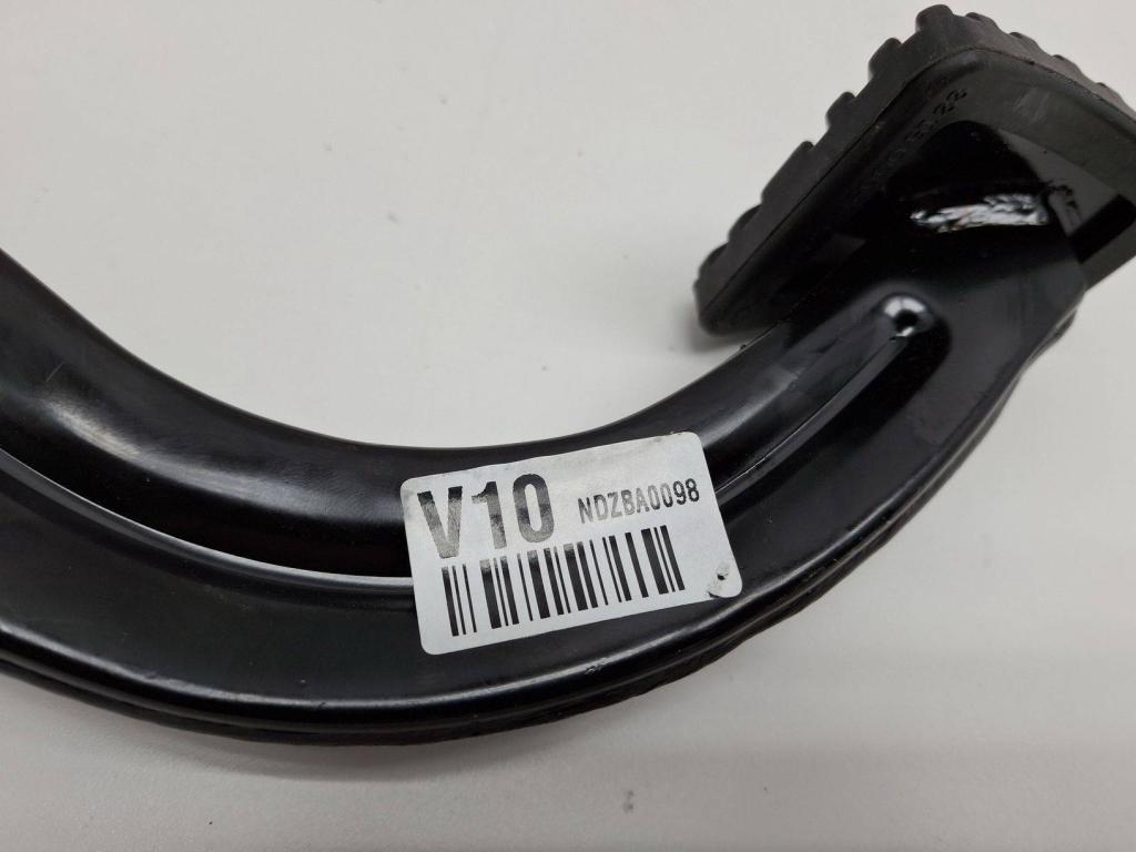 Педаль тормоза, 1000 рублей, Пермь