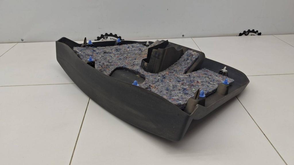 Обшивка двери багажника, 2000 рублей, Пермь