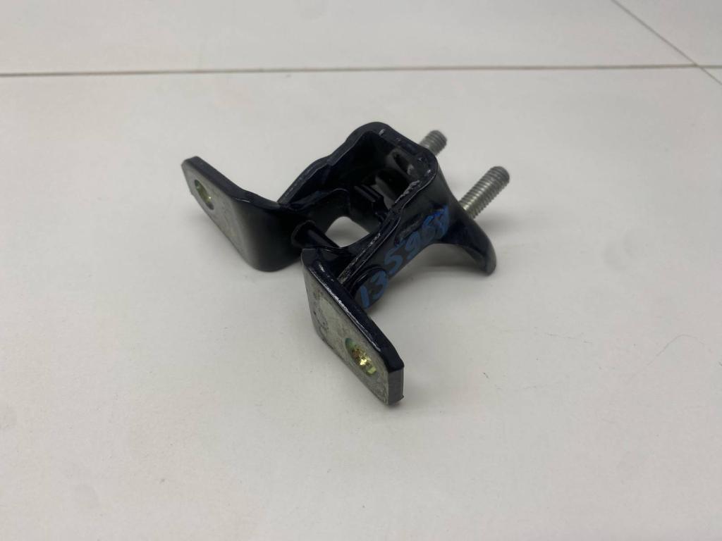 Петля двери задней левой верхняя, 500 рублей, Пермь