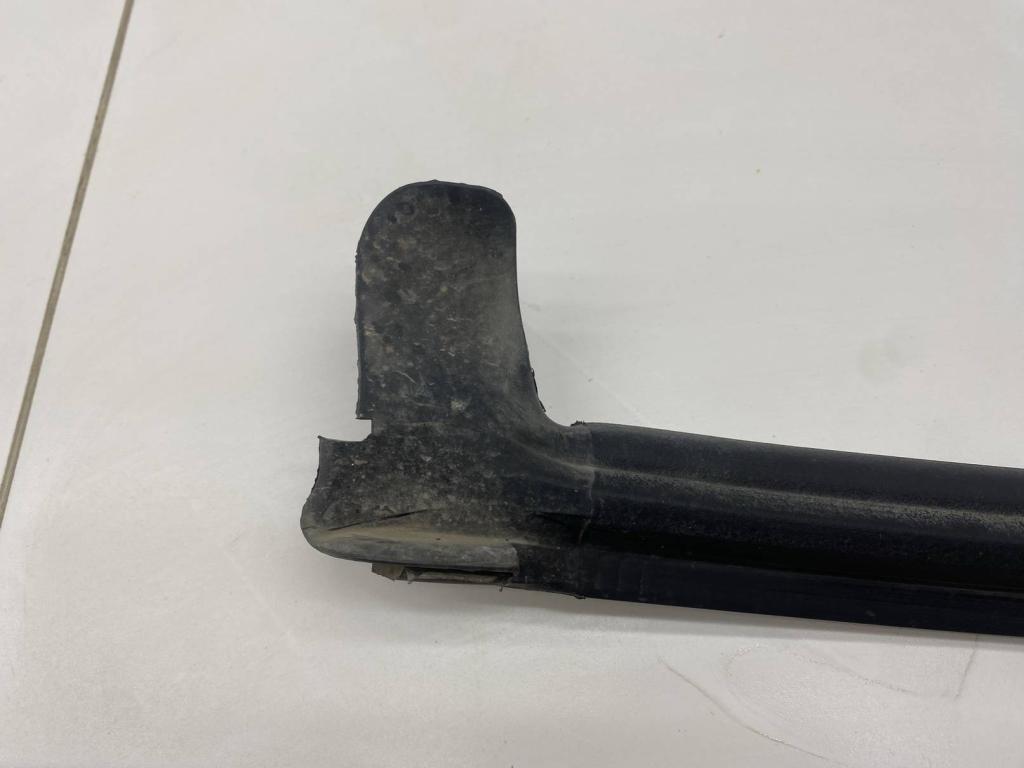 Уплотнитель наружный, 500 рублей, Пермь