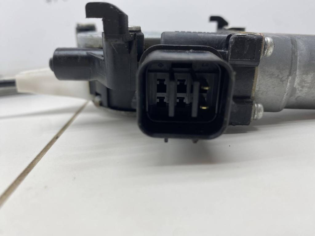 Стеклоподъемник задний левый, 1000 рублей, Пермь