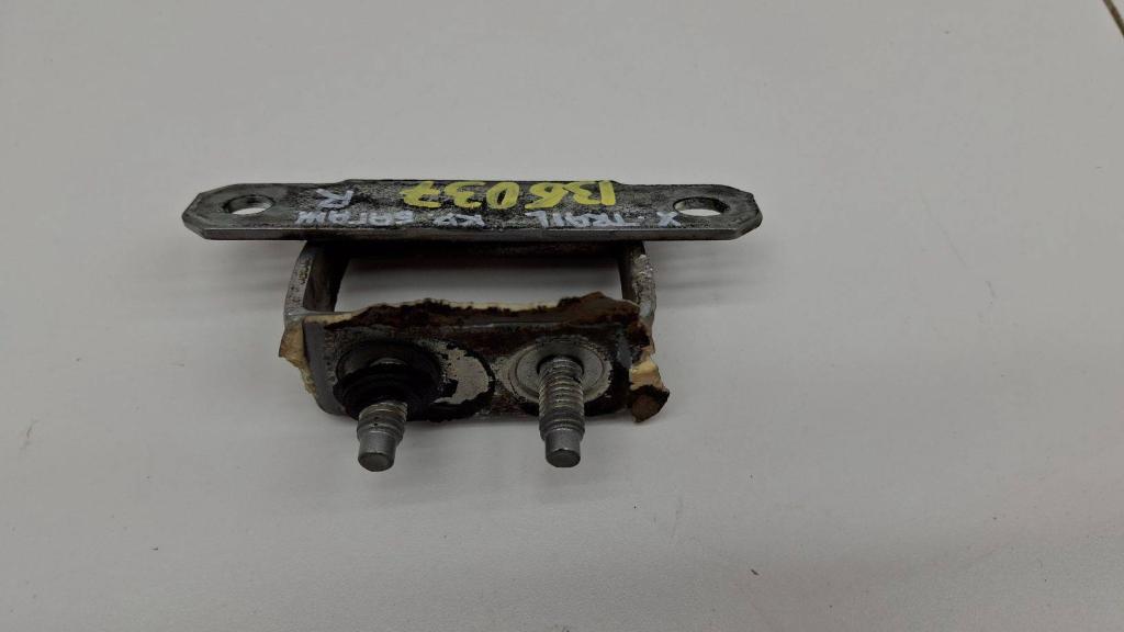 Петля двери багажника, 800 рублей, Пермь