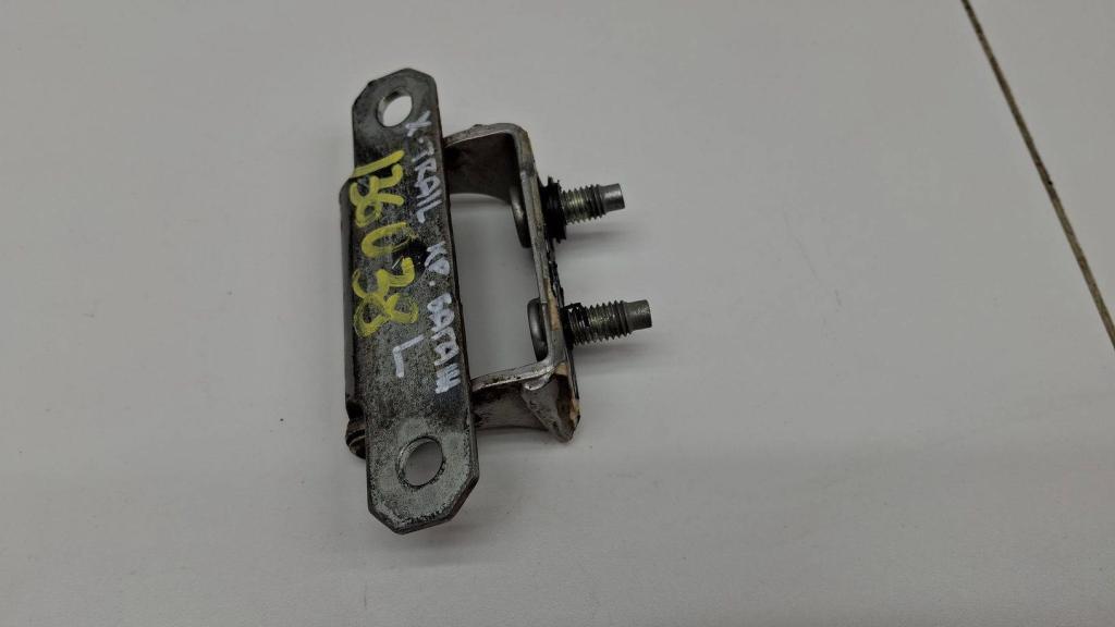 Петля двери багажника, 800 рублей, Пермь