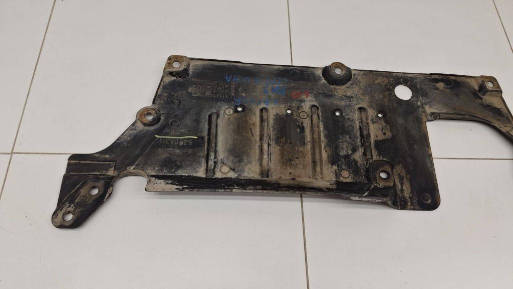 Пыльник двигателя центральный, 500 рублей, Пермь