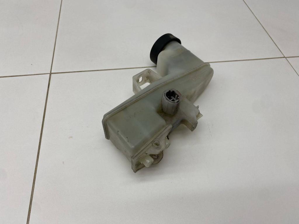 Бачок главного тормозного цилиндра, 1000 рублей, Пермь