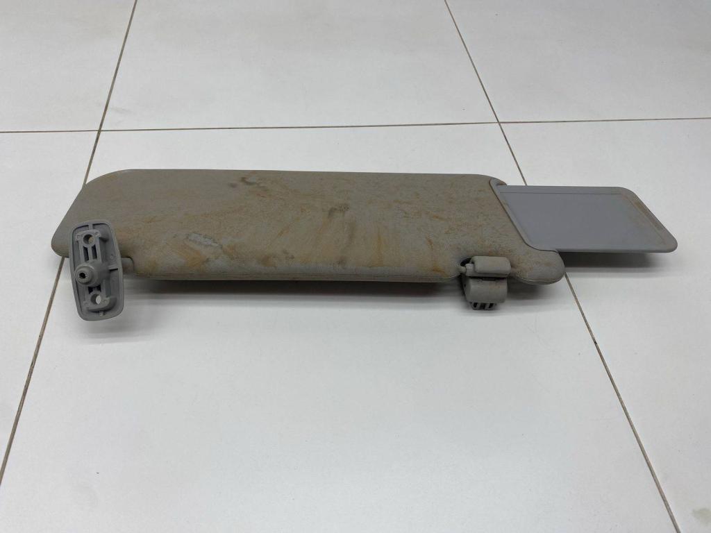 Козырек солнцезащитный левый, 2000 рублей, Пермь